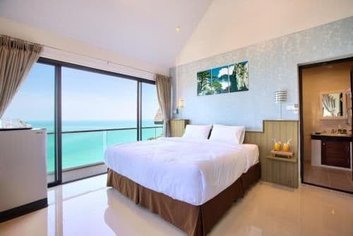 Villa with Sea View
