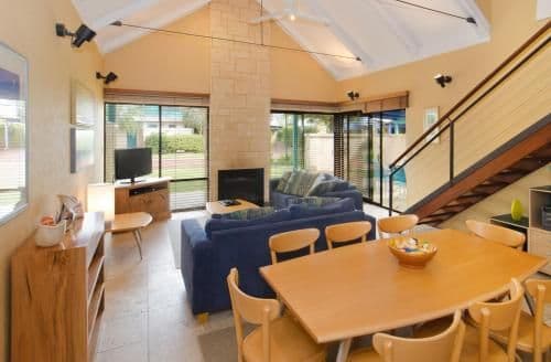 Three Bedroom Villa with Loft (sleeps 10)