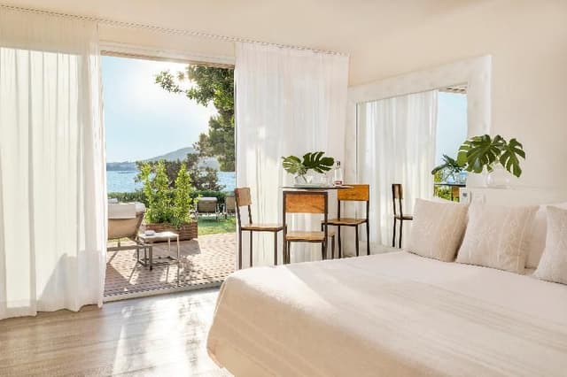 SUITE GARDEN VIEW
