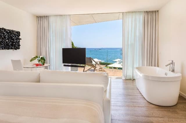 SUITE STANDARD
