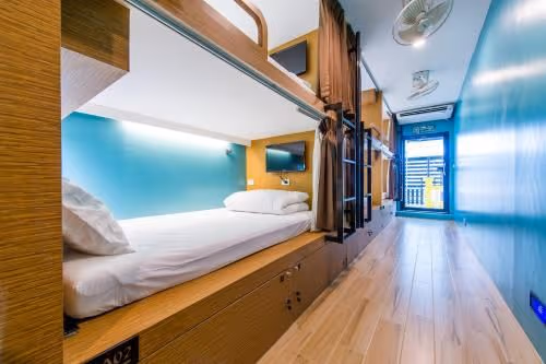 Bed in 8-Bed Mixed Dormitory Room