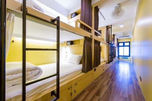 Bed in 8-Bed Mixed Dormitory Room
