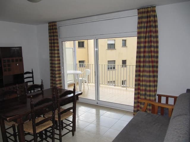 APARTMENT CAPACITY 6