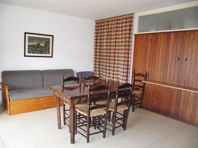 APARTMENT CAPACITY 6