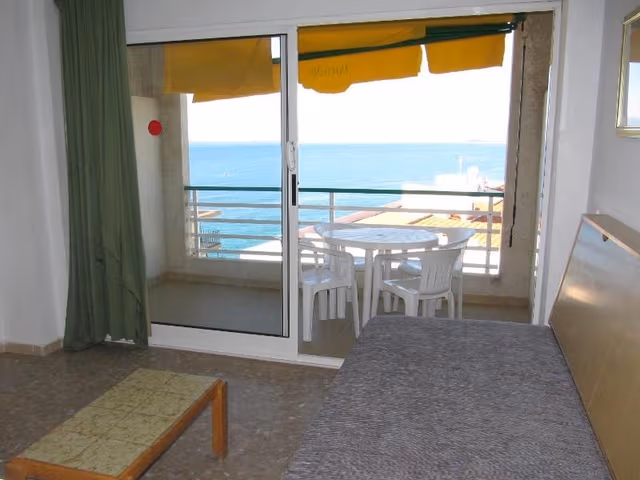 APARTMENT CAPACITY 4