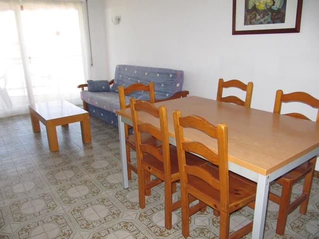 APARTMENT CAPACITY 6