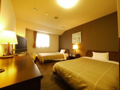 Twin Room - Non-Smoking