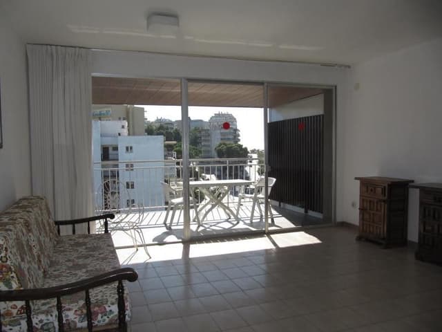 APARTMENT CAPACITY 6