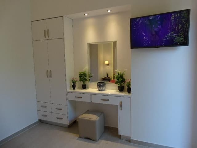 APARTMENT SUPERIOR