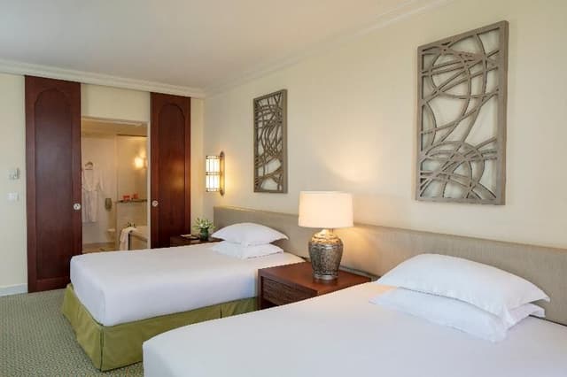 Double or Twin DELUXE OCEAN VIEW
