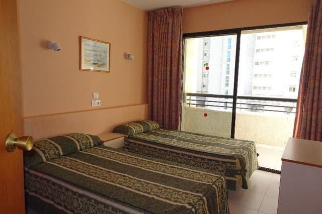 APARTMENT CAPACITY 2 ONE BEDROOM
