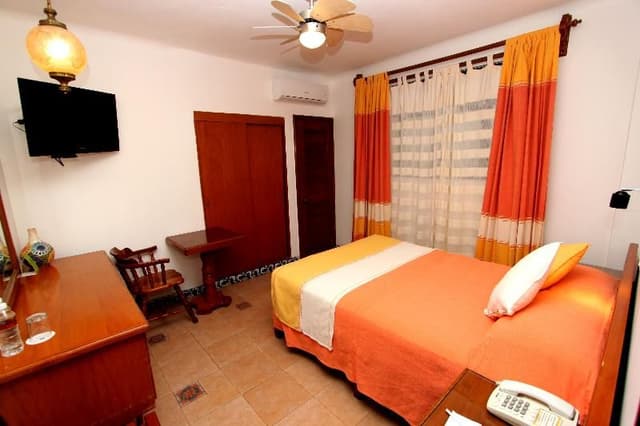 SINGLE WITH DOUBLE BED