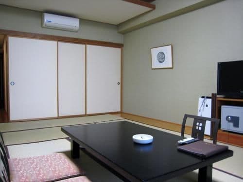 Japanese-Style Room Selected at Check-In
