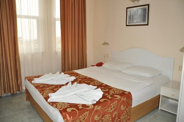 APARTMENT ONE BEDROOM ONE BATHROOM