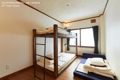 Triple Room (Annex)