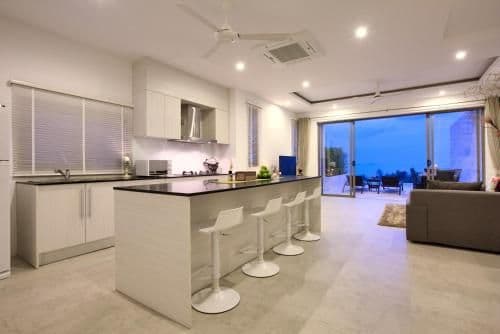Villa with Sea View