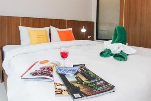 Suite with Mountain View