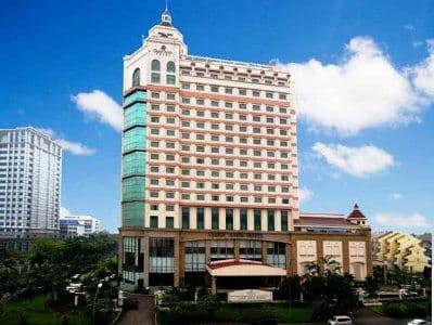 โรงแรมโอเอซิส อามีร์ โรงแรมโอเอซิส อามีร์
