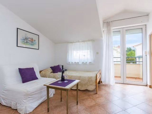 APARTMENT CAPACITY 4