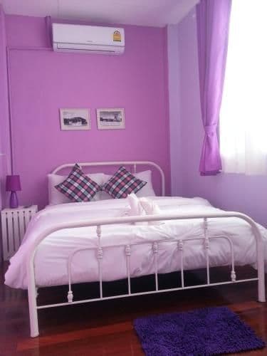 Standard Double Room (Shared Bathroom)