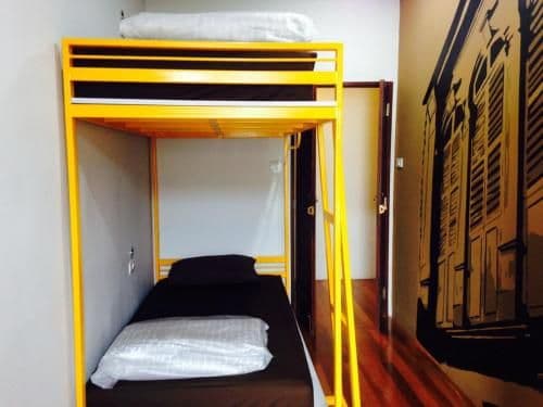 Standard Twin Room with Air Conditioner