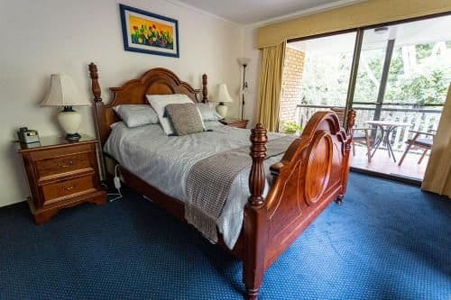 Queen Room with Garden View