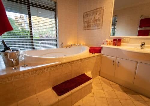 Queen Room with Garden View