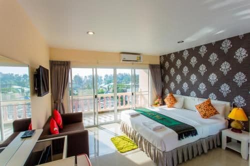 Double Room with Balcony and Sea View