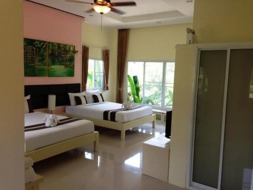 Twin House (1 room) with Creek view