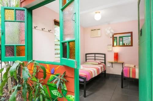 Deluxe Twin Room with Shared Bathroom