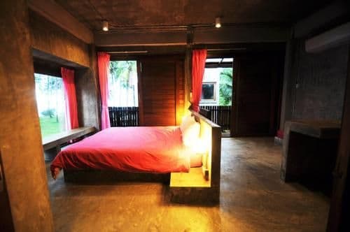 Bungalow with Sea View