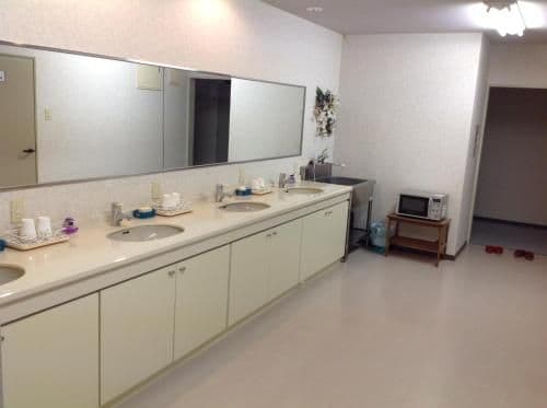 Twin Room with Shared Bathroom
