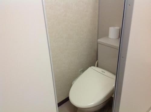 Twin Room with Shared Bathroom