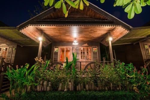 Superior Cottage