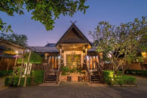 Deluxe Cottage