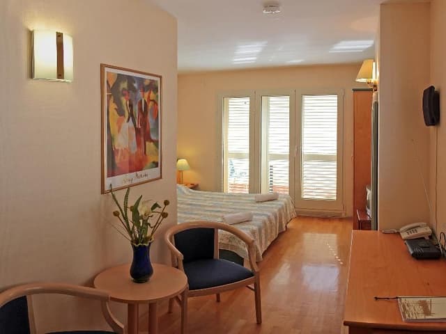 STUDIO WITH BALCONY