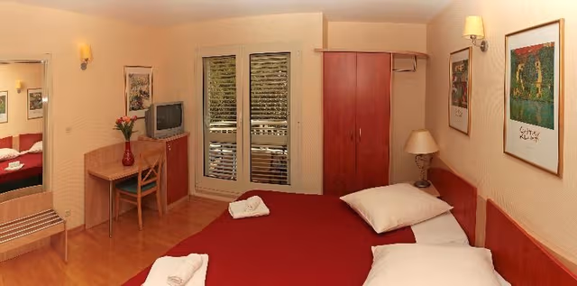 STUDIO ONE BEDROOM TWO BATHROOMS
