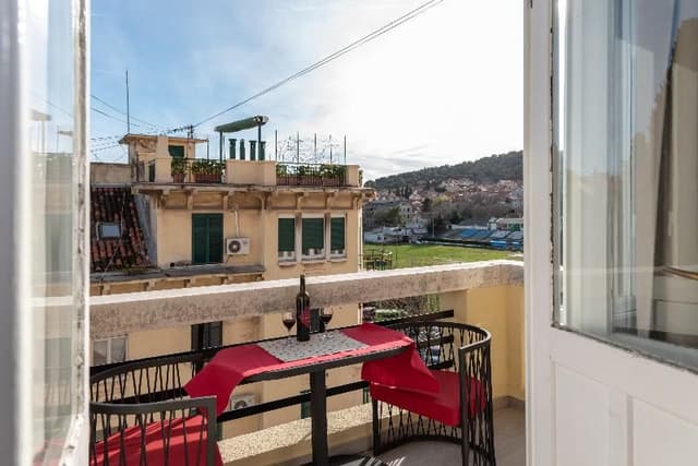 DOUBLE DELUXE WITH BALCONY