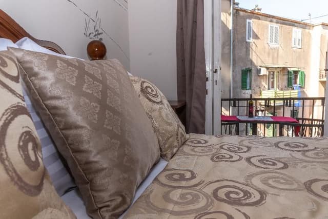 DOUBLE DELUXE WITH BALCONY
