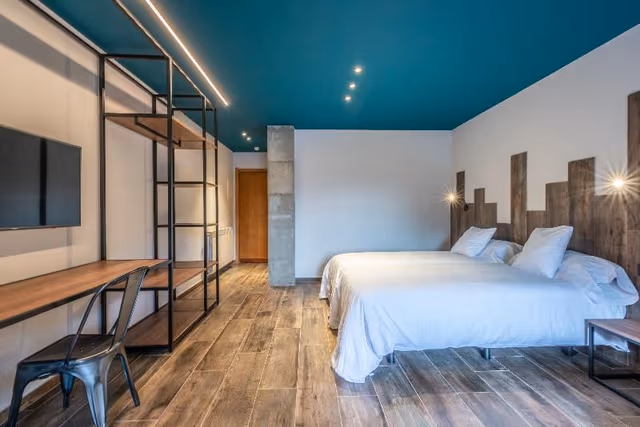 Double or Twin PREMIUM ONE BEDROOM