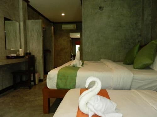 Deluxe Triple Room