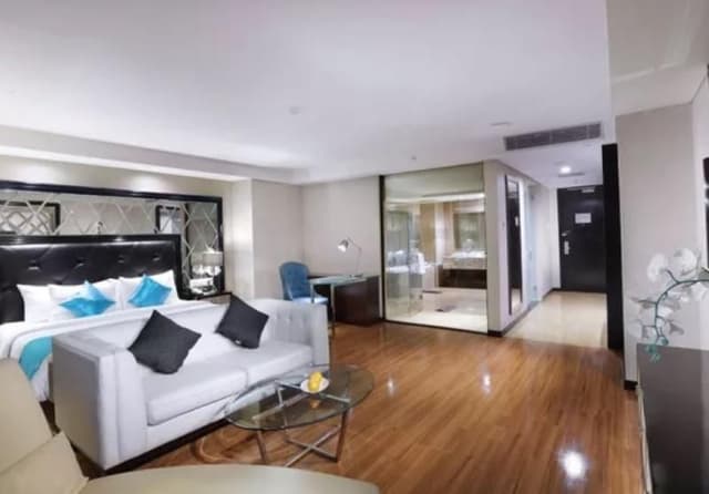 JUNIOR SUITE STANDARD