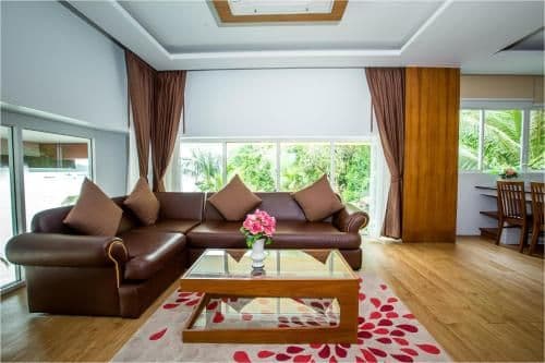 Family Room with Sea View