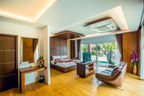Luxury Double Room Beach Front with Pool