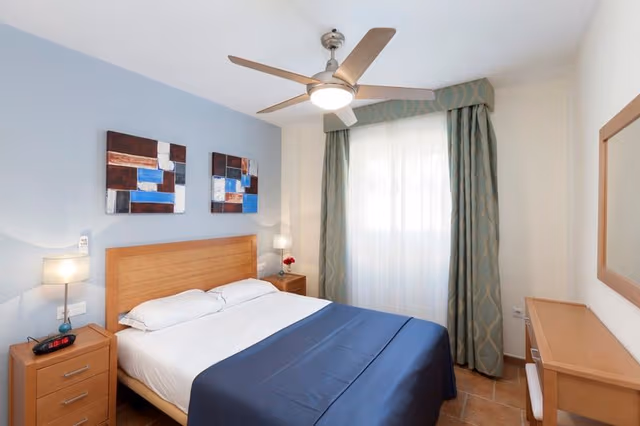 APARTMENT CAPACITY 2 ONE BEDROOM