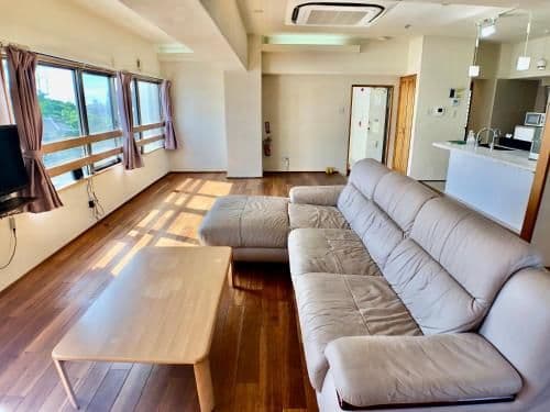 Deluxe Family Room