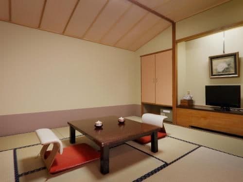 Japanese-Style Room Selected at Check-In