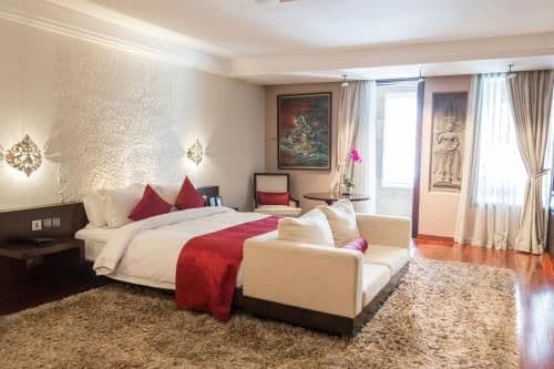 City Grande King Room