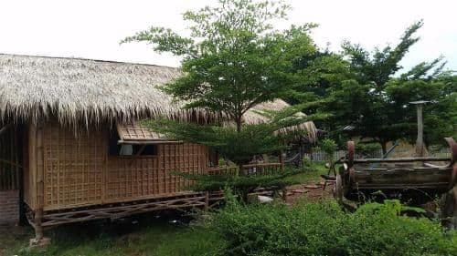Bungalow with Fan