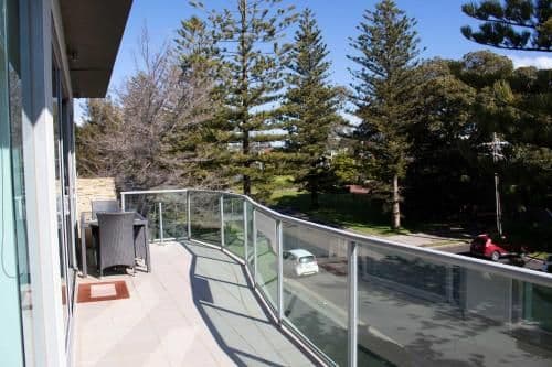 Two-Bedroom Apartment with Sea View